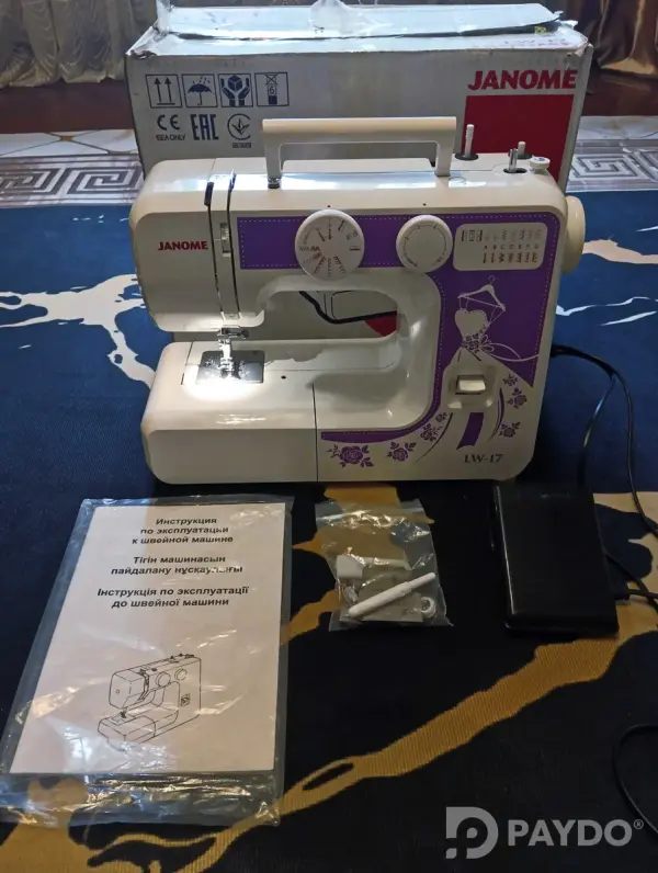 Швейная машинка Janome LW 17